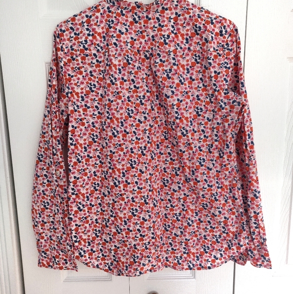 Talbots Floral Top Sz Med Long-Sleeved 100% Cotton Spring Summer - Picture 2 of 5